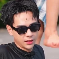 các anh/ trừ ai thì trừ/