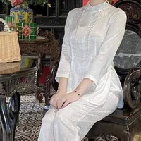 Con Trân
