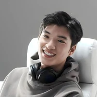 Hieuthuhai[ M.Hiếu ]