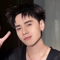 Quang Hùng