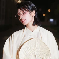 Đồng Ánh Quỳnh(cô)