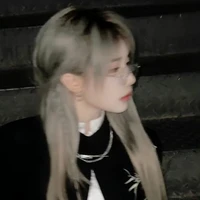 Trần Kha(Chị)