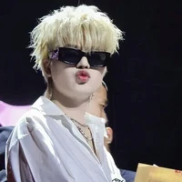 Nguyễn Quang Anh (bột)