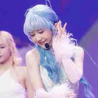 Hoàng Thuý Hậu [ Hậu Hoàng ]