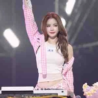 Trương Tiểu My [ Mie ]