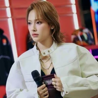 Nguyễn Thanh Huệ Phương(chị tám)