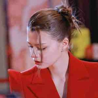 Becky Rebecca Patricia Armstrong (Nàng)