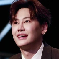 bounnoppannutguntachai. Hắn