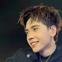 Quang Hùng