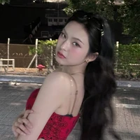 RirachaPhondechaphiphat (Chiquita)