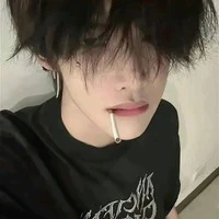 Hoàng Thanh Phong ٭ (20 tuổi)