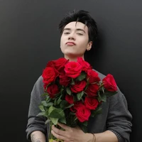 chính thất của quang hùngg ( t/gia )