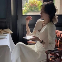 Lục Yến Nhi(mẹ cô)