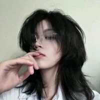 tưởng huỳnh vy_H BA WY