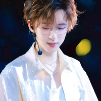 HeJunLin|Bé|