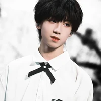 Dương Bác Văn_Anh