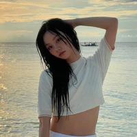 Lee Hyeri/Cô