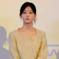 Chung Subin/Nàng