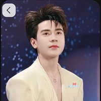 Quang Hùng