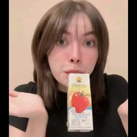 Charlotte Austin(nàng)