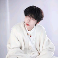 Nhiếp Vĩ Thần