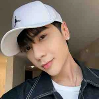 Quang Hùng