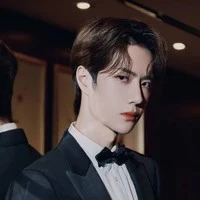 vương nhất bác