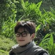 hùng Huỳnh