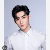 Hùng huỳnh