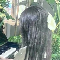 Hoàng Du Di_Lúc nhỏ