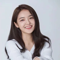 Shin e(kẻ thù của Soojin)