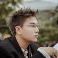 Hoàng Kim Long
