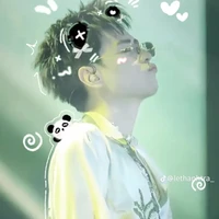 Lê Quang Hùng (phone)