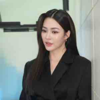 Lingling Kwong