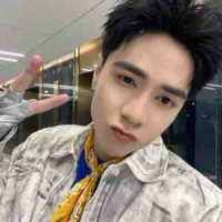 Quang Hùng