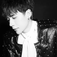 Lê quang hùng(phone)