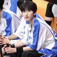 Tả Kỳ Hàm(em)
