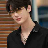 Dew (boy tri thức)
