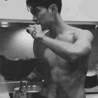  Bùi  Anh Tú 