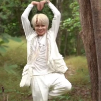 Tác giả không biết bay