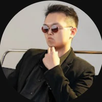 Desmond Vũ{anh Tún}