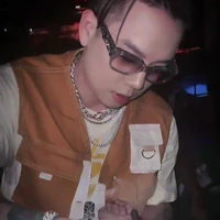 Andree(ko bt tên thiệt=))