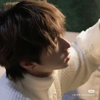 dương cự giải — 𝙙𝙘𝙪𝙖𝙜𝙞𝙖𝙞.