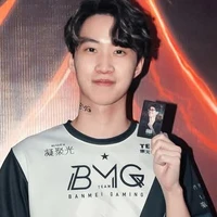 Trần Quán Tuấn(Junnn)