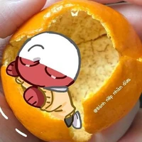 - Cô phát đồ ăn trong nhà trẻ -