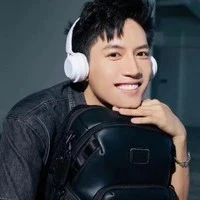 anh tú