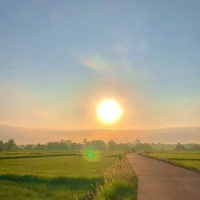tất cả anh chị em trong nhà(trừ em)