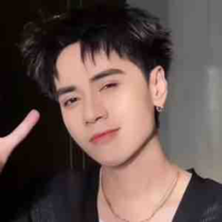 Lê Quang Hùng 