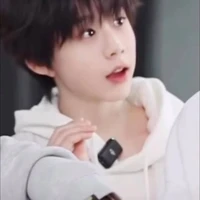 Trần Dịch Hằng _ anh