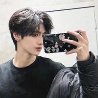 Chu Chí Hâm _ hắn